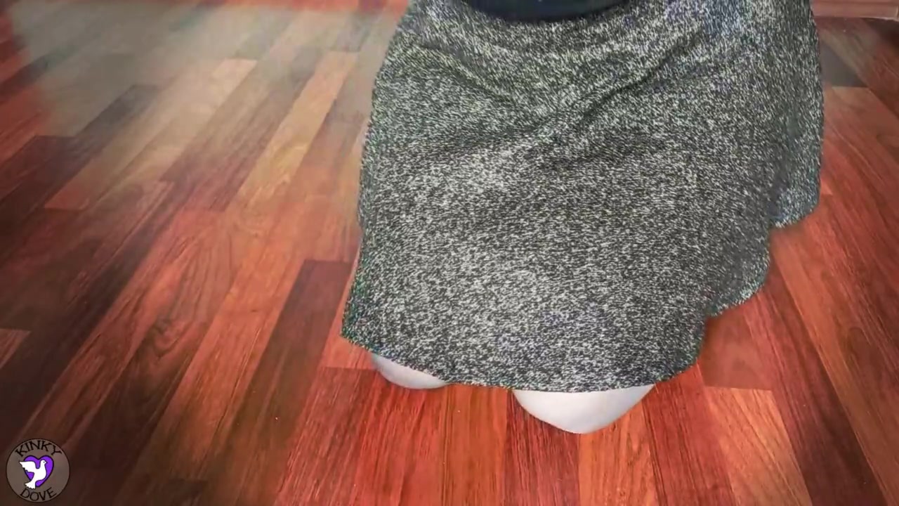 Pissing In Skirt